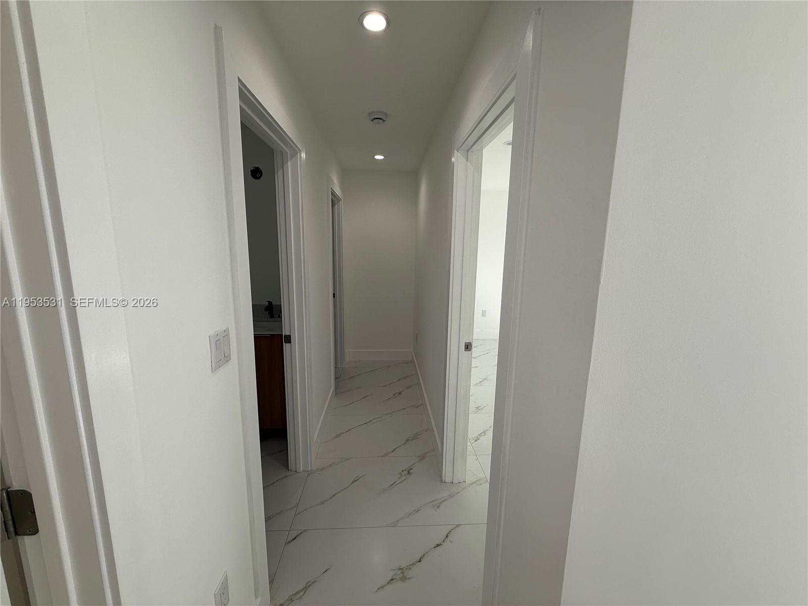 CORAL WAY PK SEC D - Residential Lease