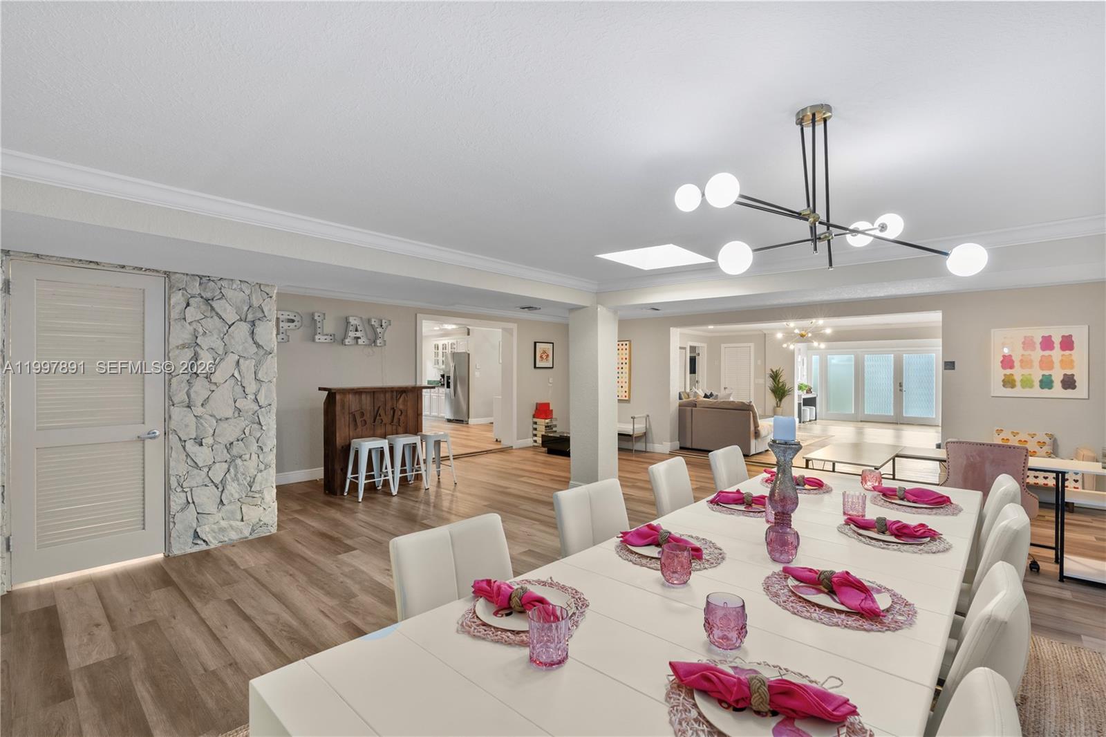 OAKLAND PARK 2ND ADD-RESU - Residential