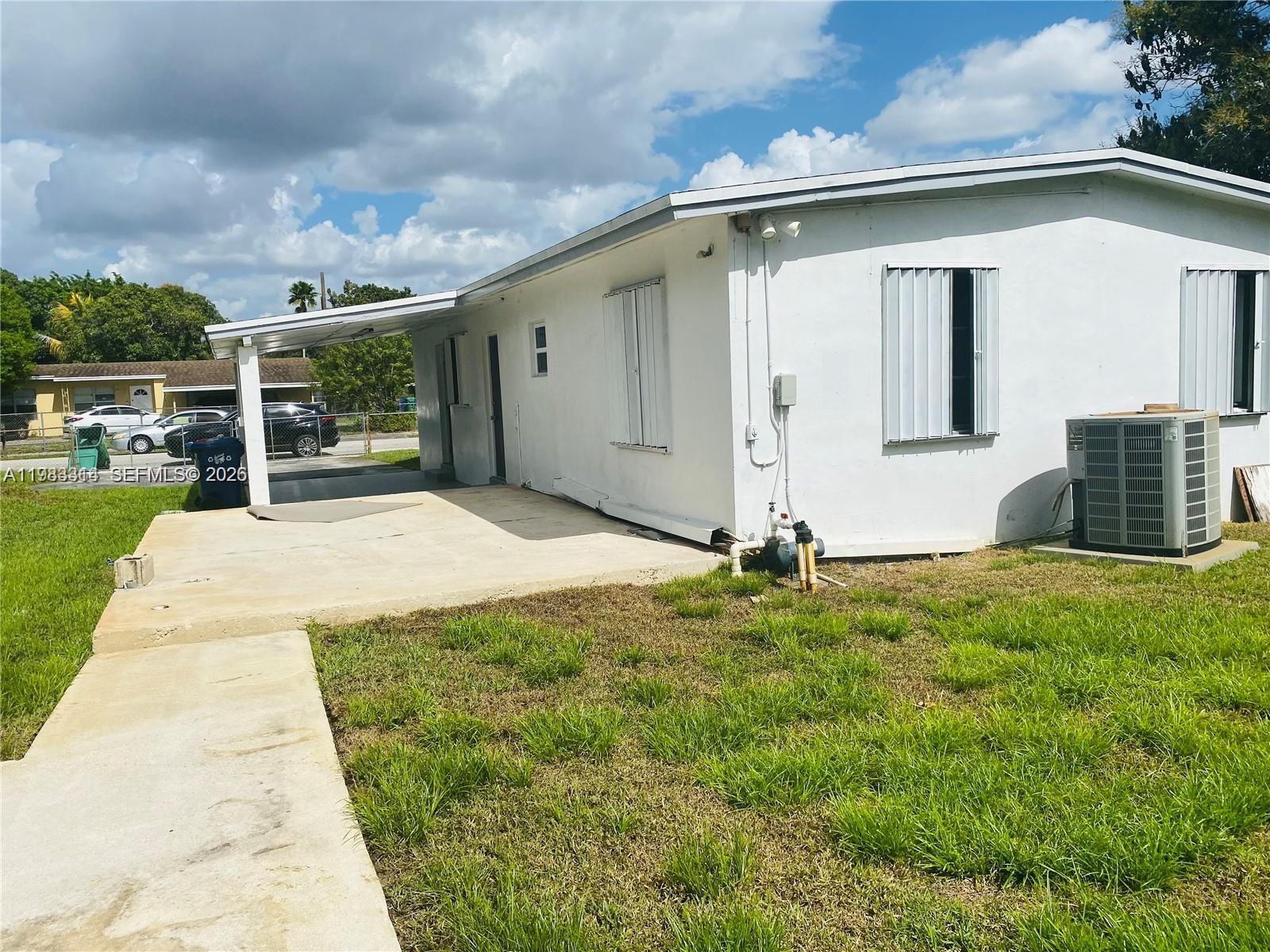 NEW BROWARDALE 1ST ADD - Residential Lease