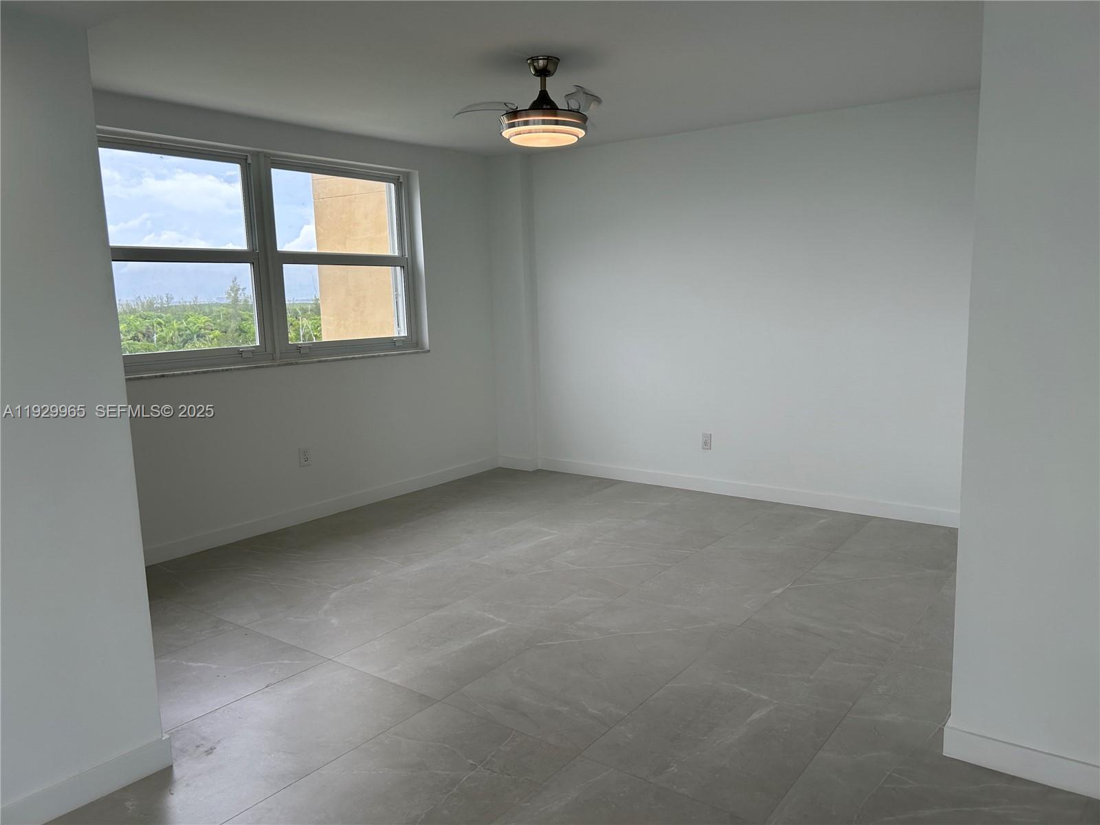 KEY BISCAYNE COMMODORE CL - Residential Lease