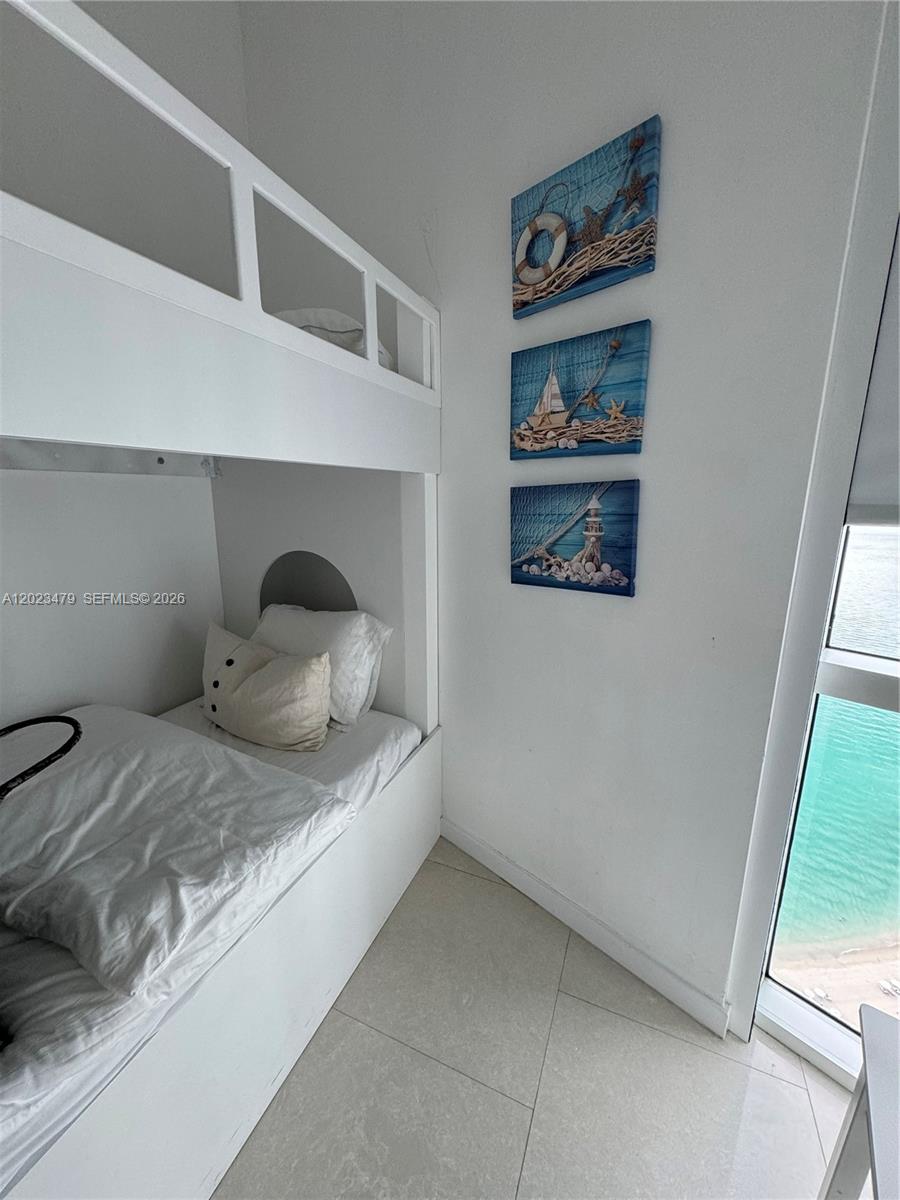 TDR TOWER I CONDO - Residential