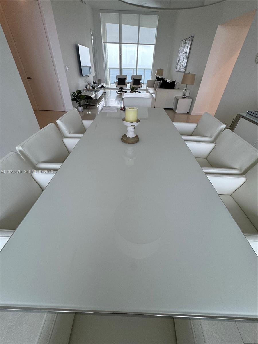 TDR TOWER I CONDO - Residential