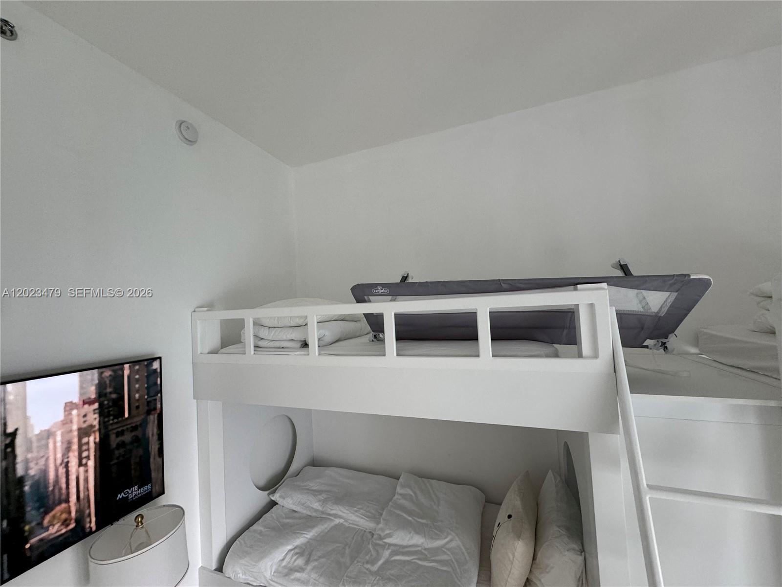 TDR TOWER I CONDO - Residential