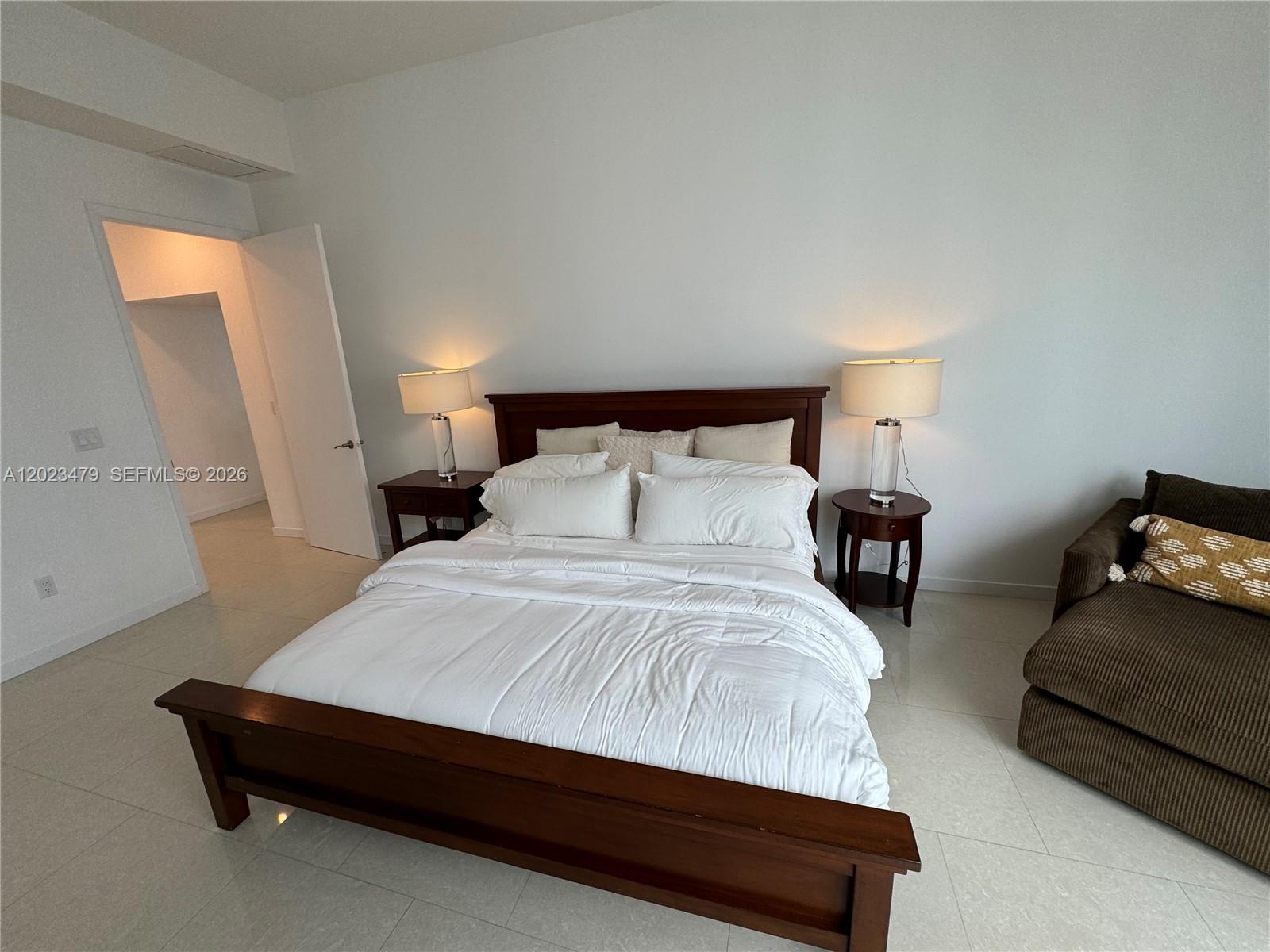 TDR TOWER I CONDO - Residential