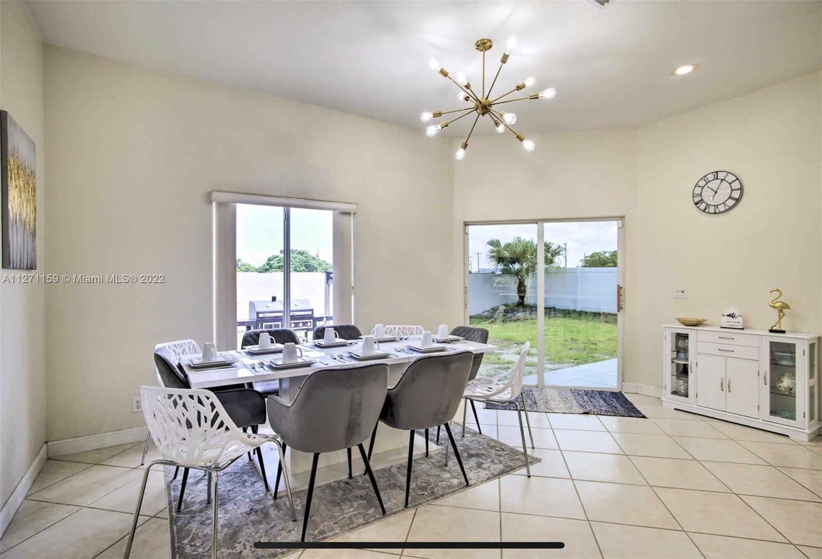 F R HUMPHRIES VILLA - Residential Lease