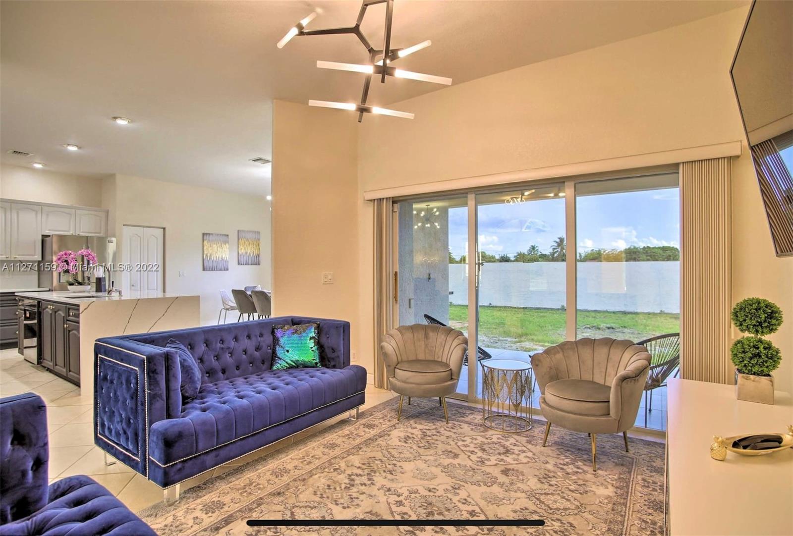 F R HUMPHRIES VILLA - Residential Lease