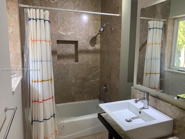 CORAL GABLES SEC B - Residential Lease