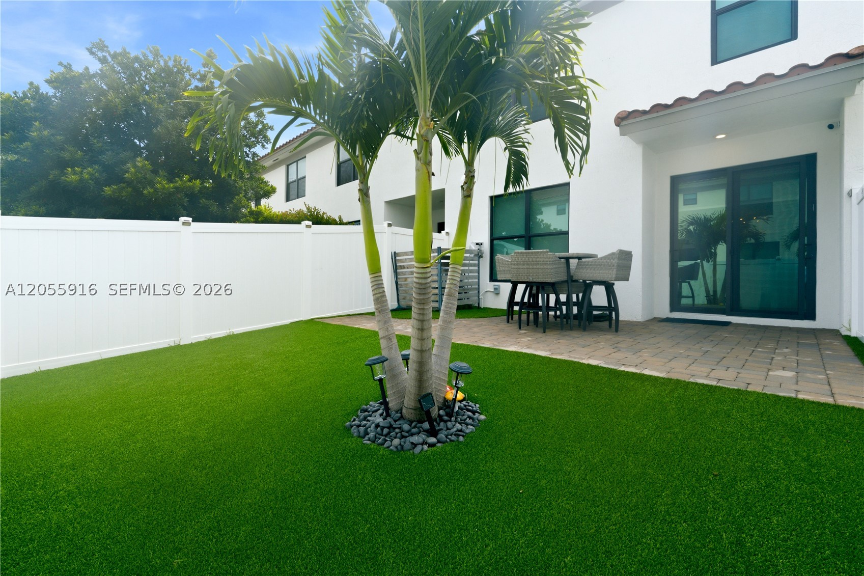 MEDITERRANEA - Residential Lease