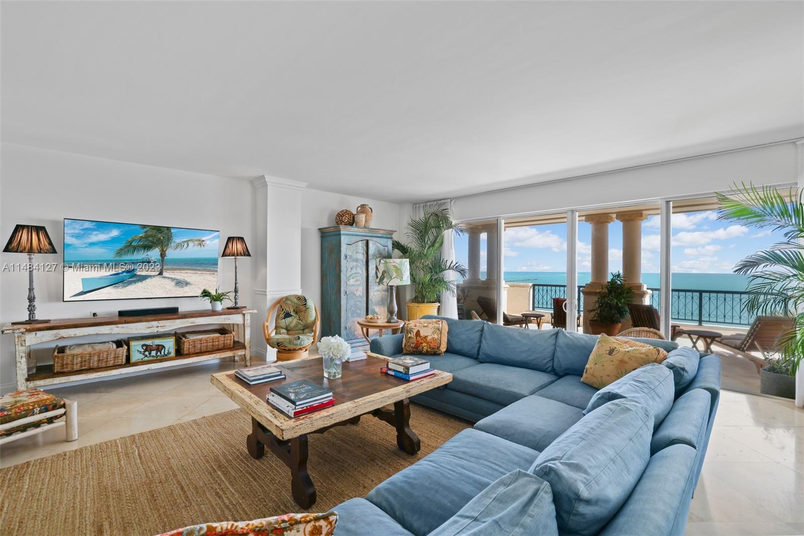 7600 OCEANSIDE AT FISHER - Residential