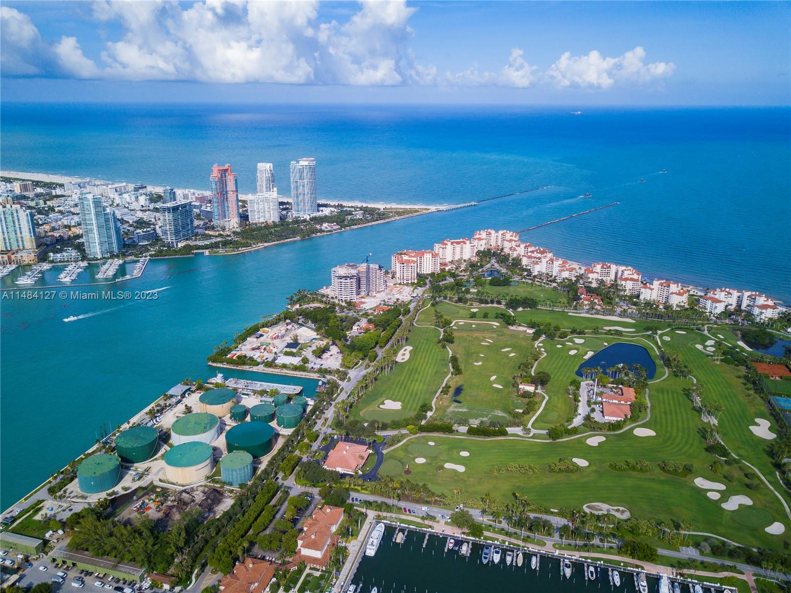 7600 OCEANSIDE AT FISHER - Residential