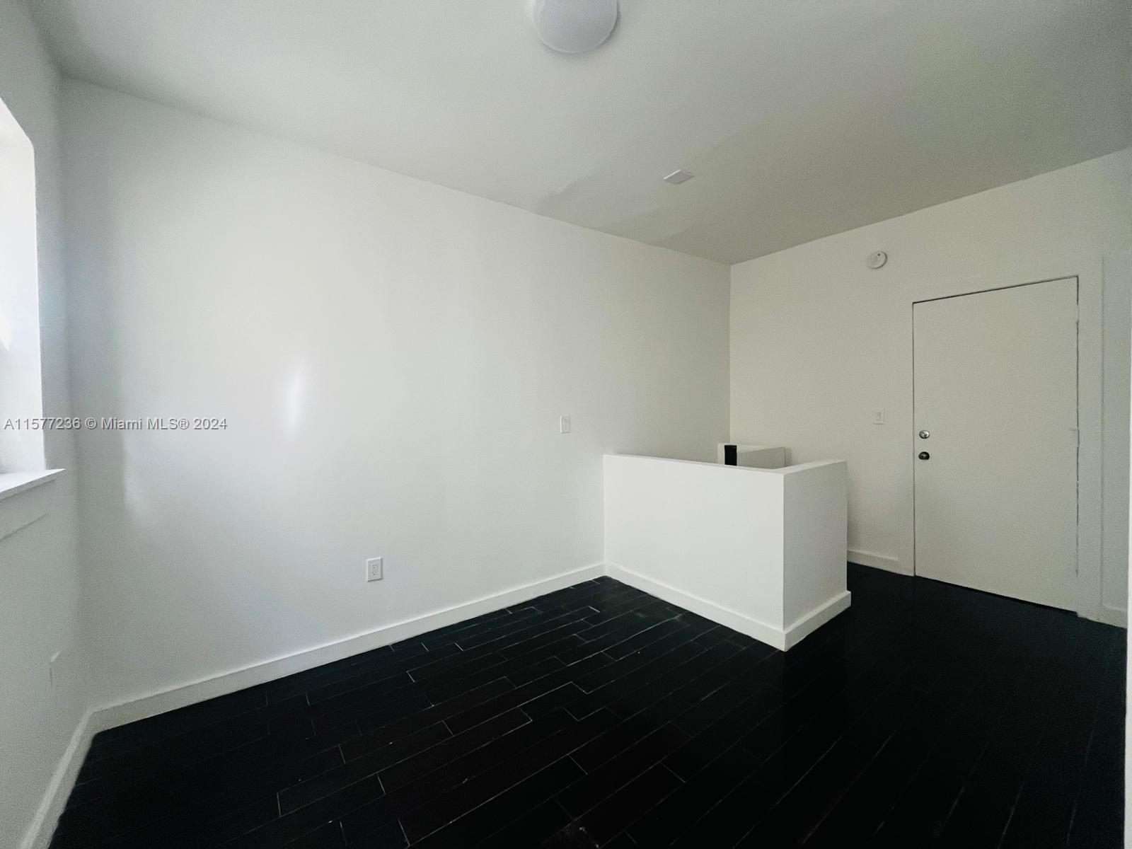 EVERGLADES EAST CONDO - Residential Lease