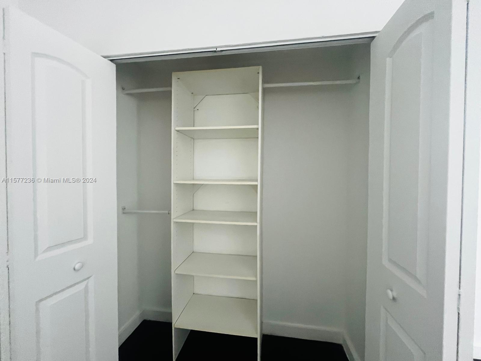 EVERGLADES EAST CONDO - Residential Lease