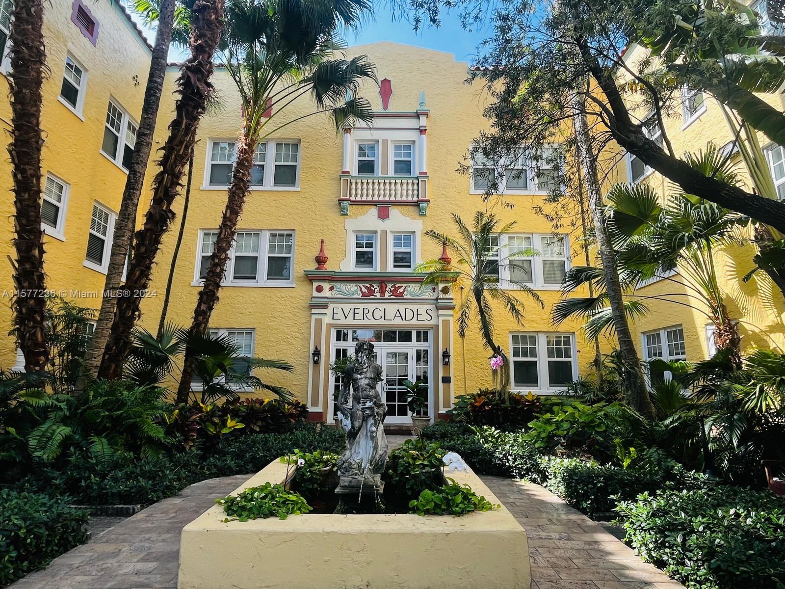 EVERGLADES EAST CONDO - Residential Lease