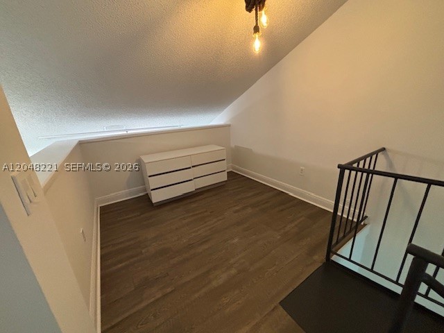 RHODES AMD NEW BISC - Residential Lease