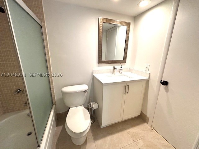 RHODES AMD NEW BISC - Residential Lease