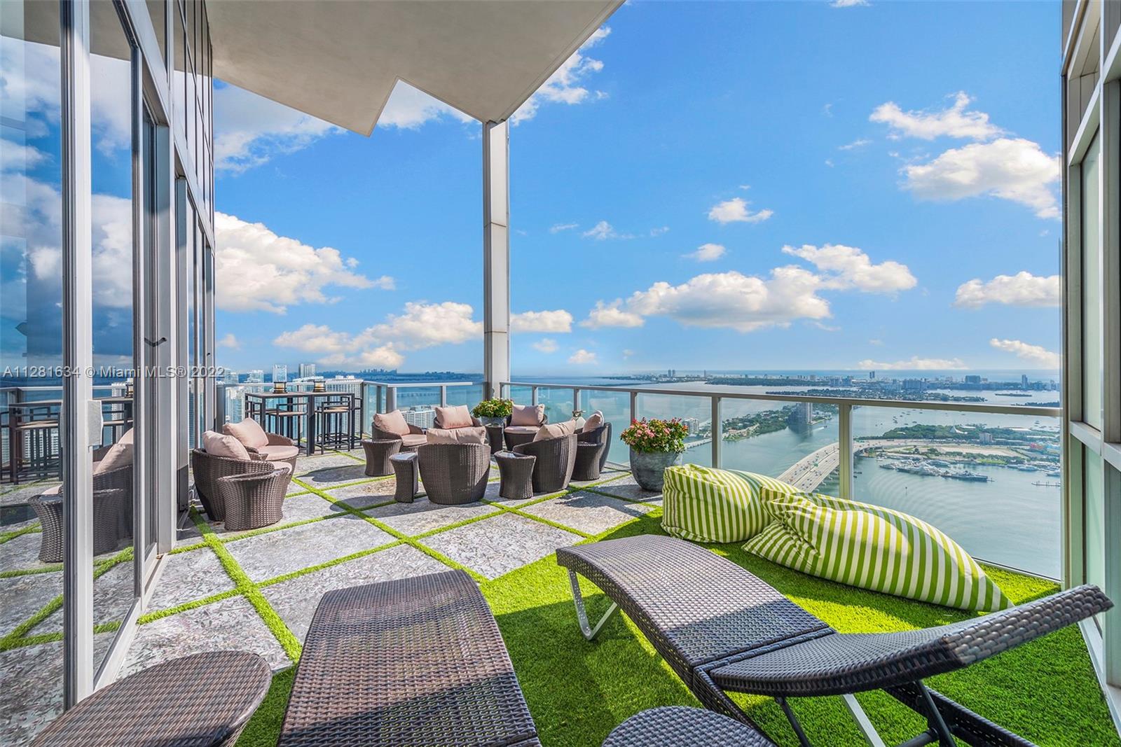MARQUIS CONDO - Residential