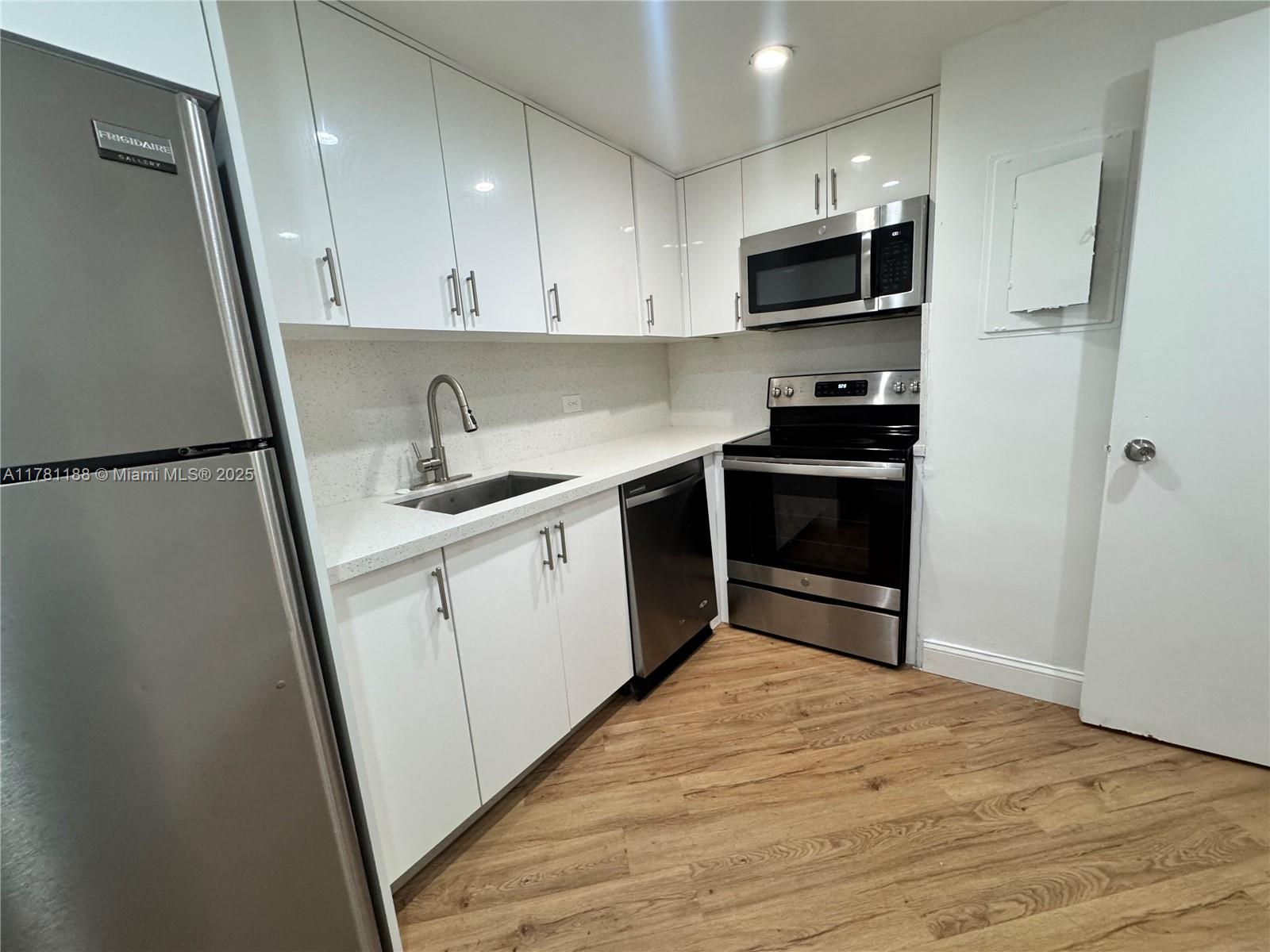 FOUR AMBASSADORS CONDO PH - Residential Lease