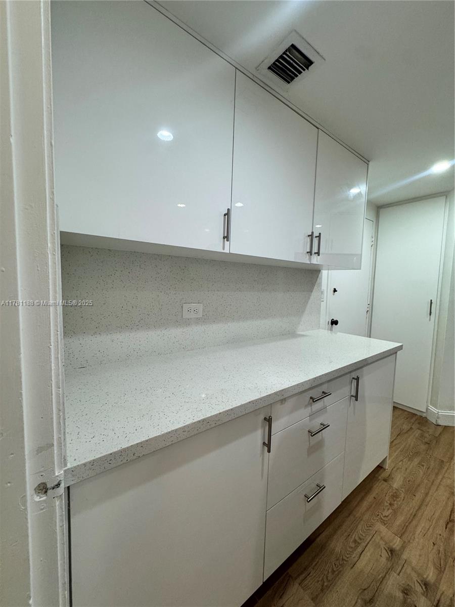 FOUR AMBASSADORS CONDO PH - Residential Lease
