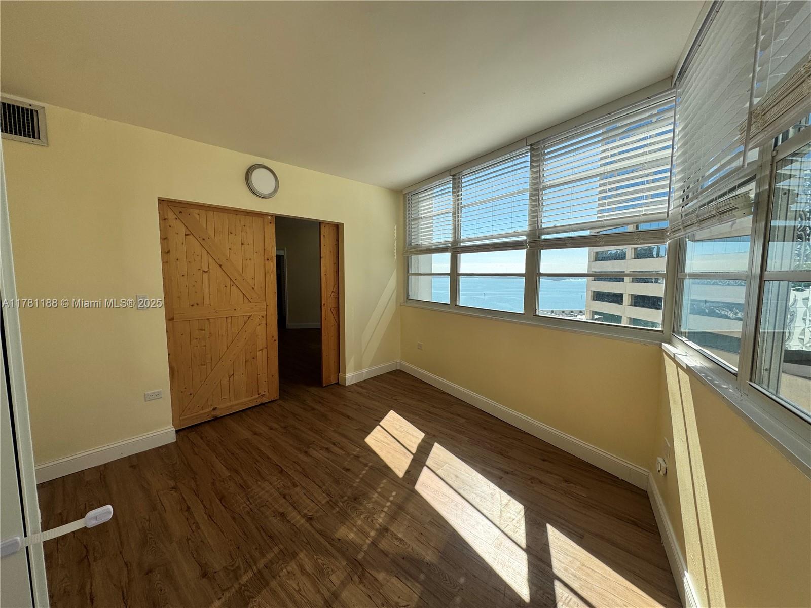 FOUR AMBASSADORS CONDO PH - Residential Lease