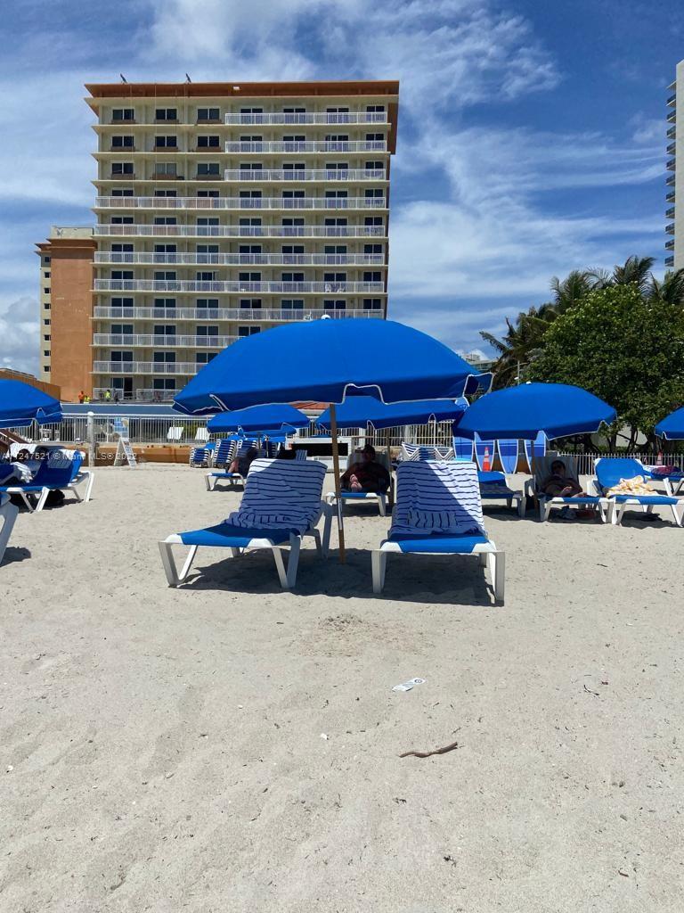 THE AVENTURA BEACH CLUB C - Residential
