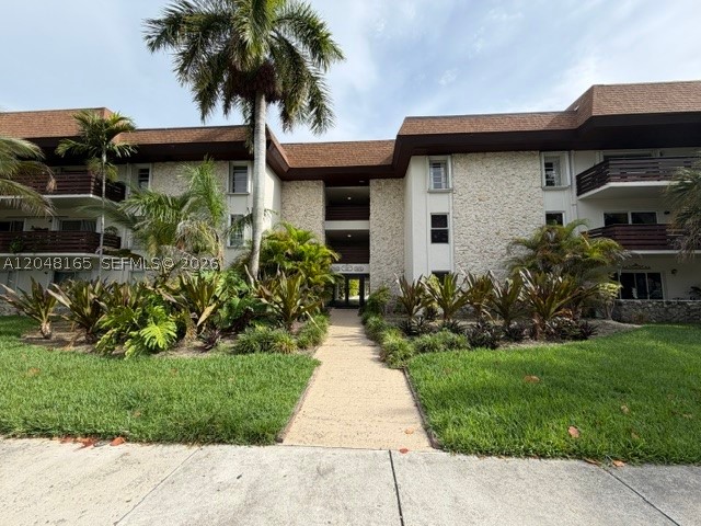 DADELAND CAPRI CONDO - Residential Lease