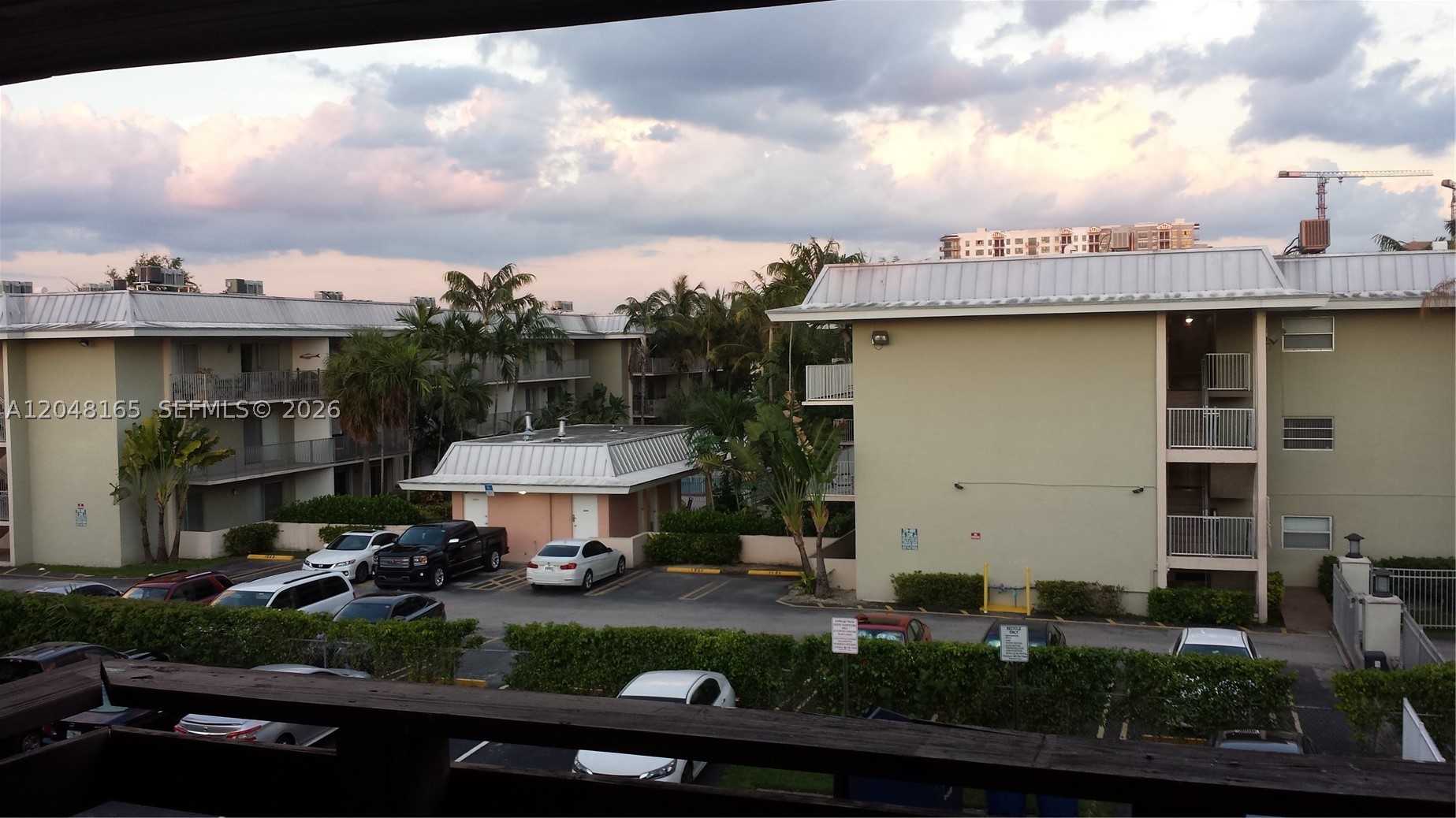 DADELAND CAPRI CONDO - Residential Lease
