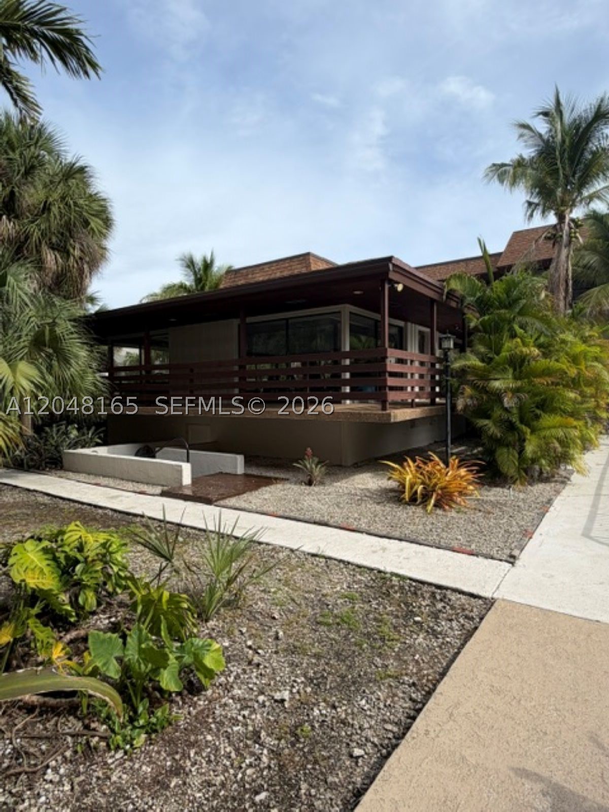 DADELAND CAPRI CONDO - Residential Lease