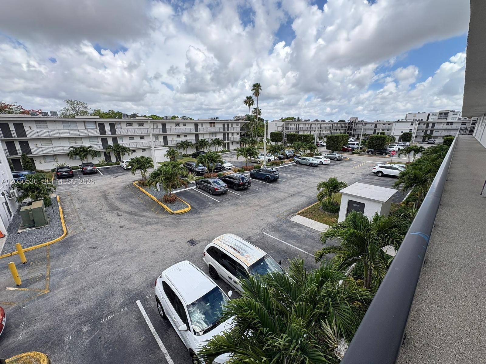 EL CONQUISTADOR SOUTH CON - Residential Lease
