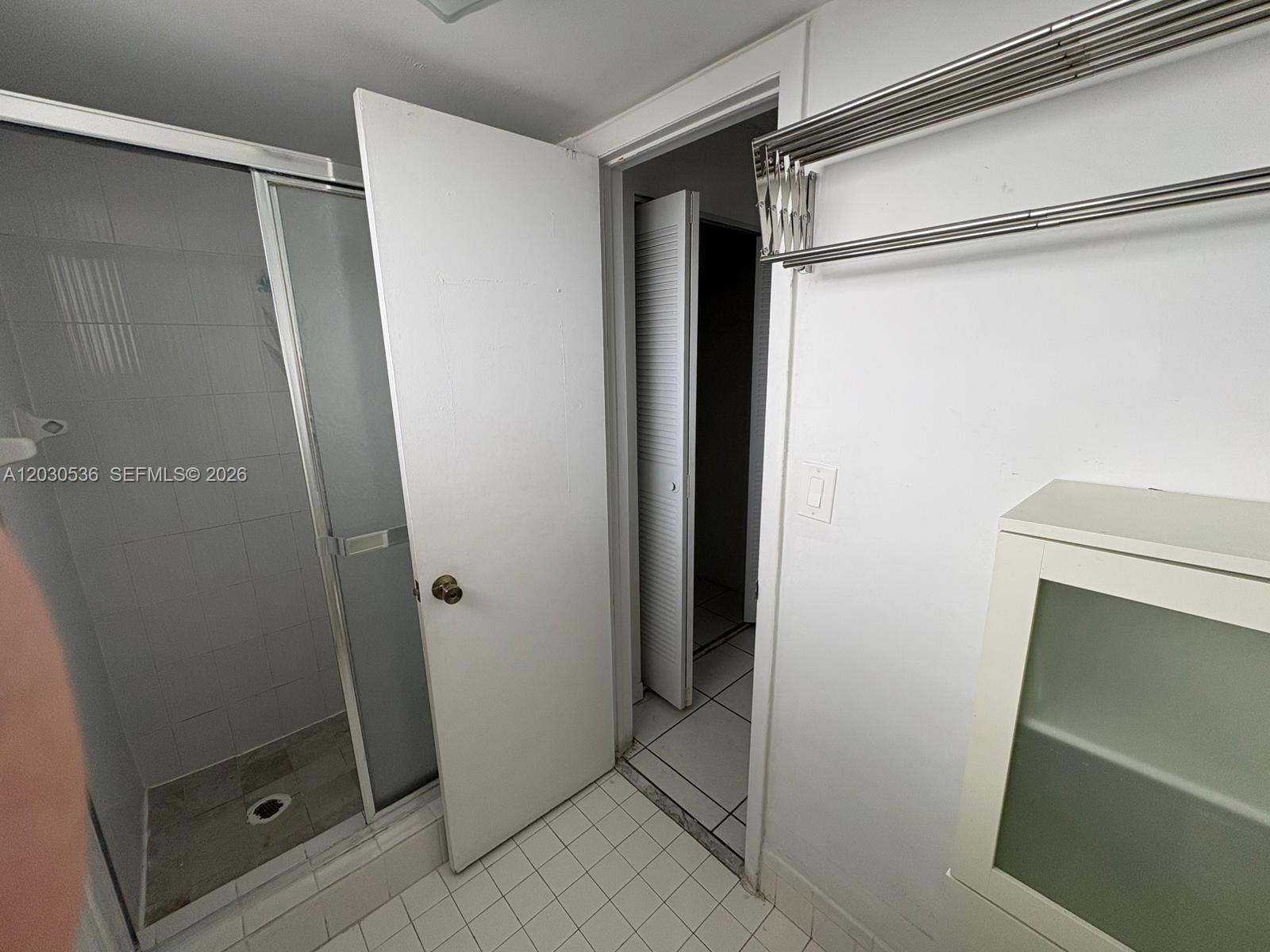 EL CONQUISTADOR SOUTH CON - Residential Lease