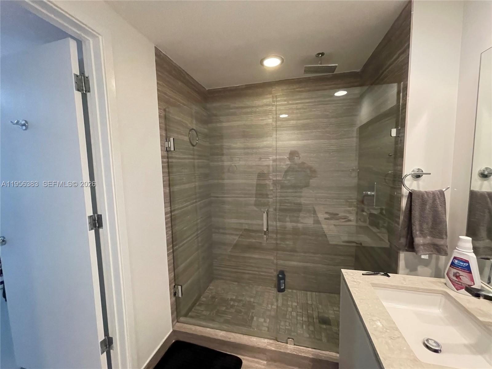 1010 BRICKELL CONDO - Residential