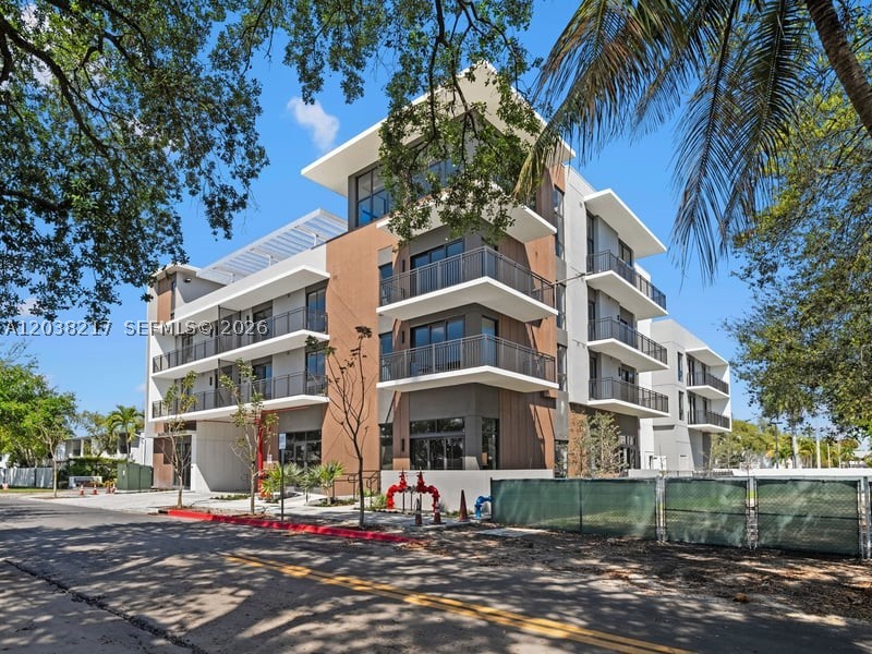 HARRIETTE PK - Residential Lease