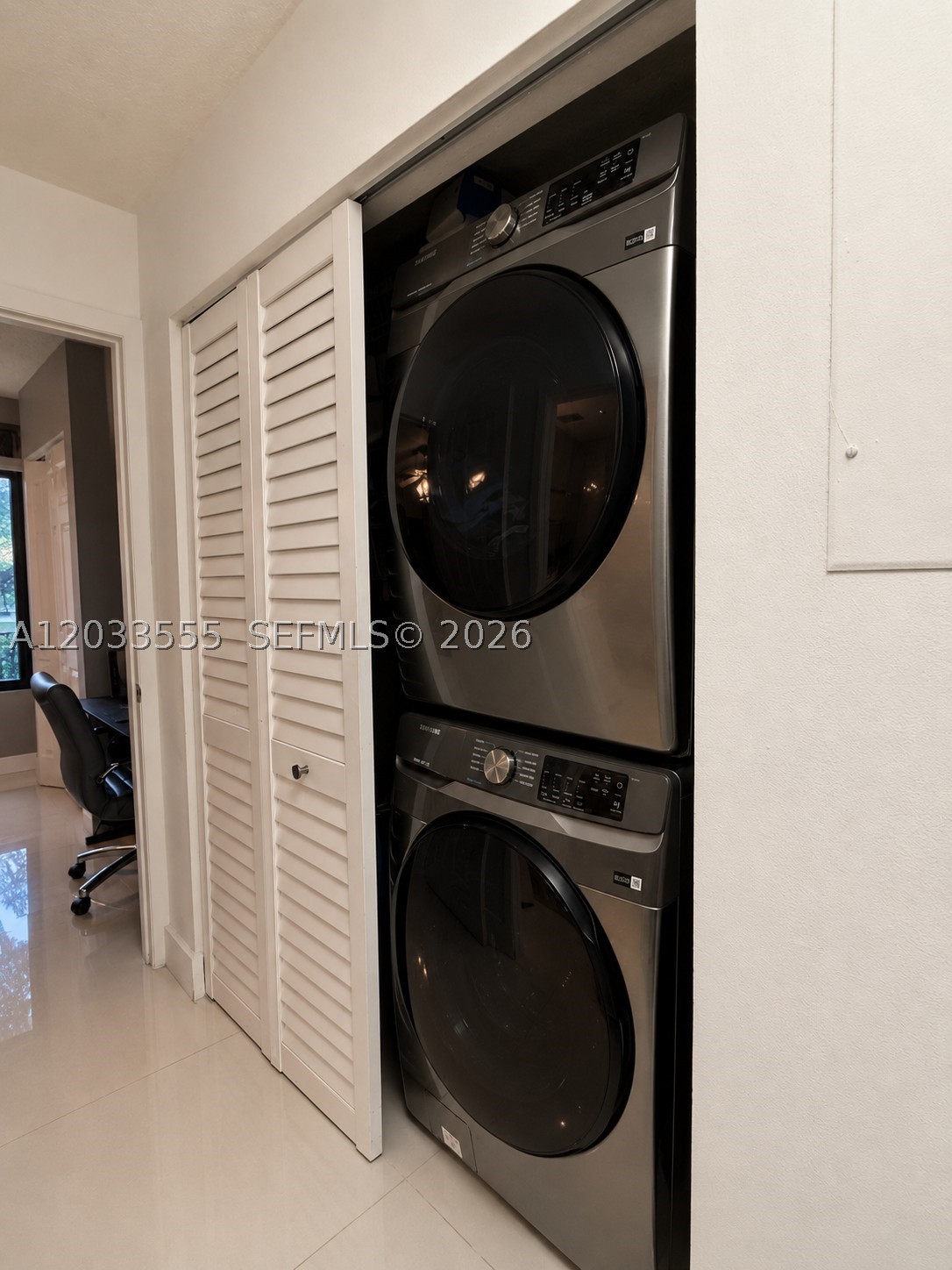 WOODGATE - Residential