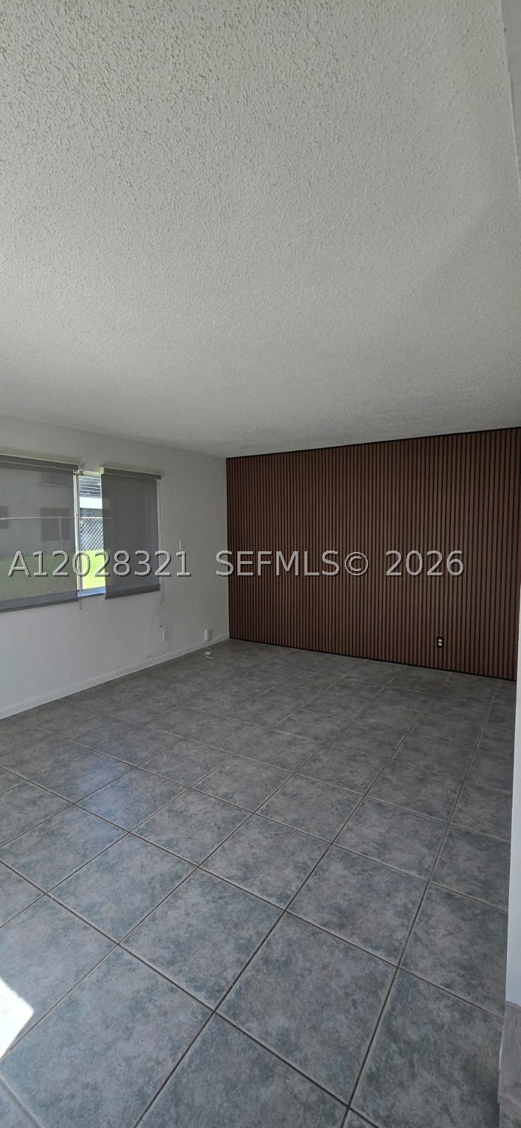 Great investment property, Currently rented allowing the buyer to start generating income from day one. Ideal for investors seeking immediate cash flow, stable rental demand, and appreciation. Private patio, carport, laundry in unit. Storage. Located within walking distance to shopping centers, safe and clean community.