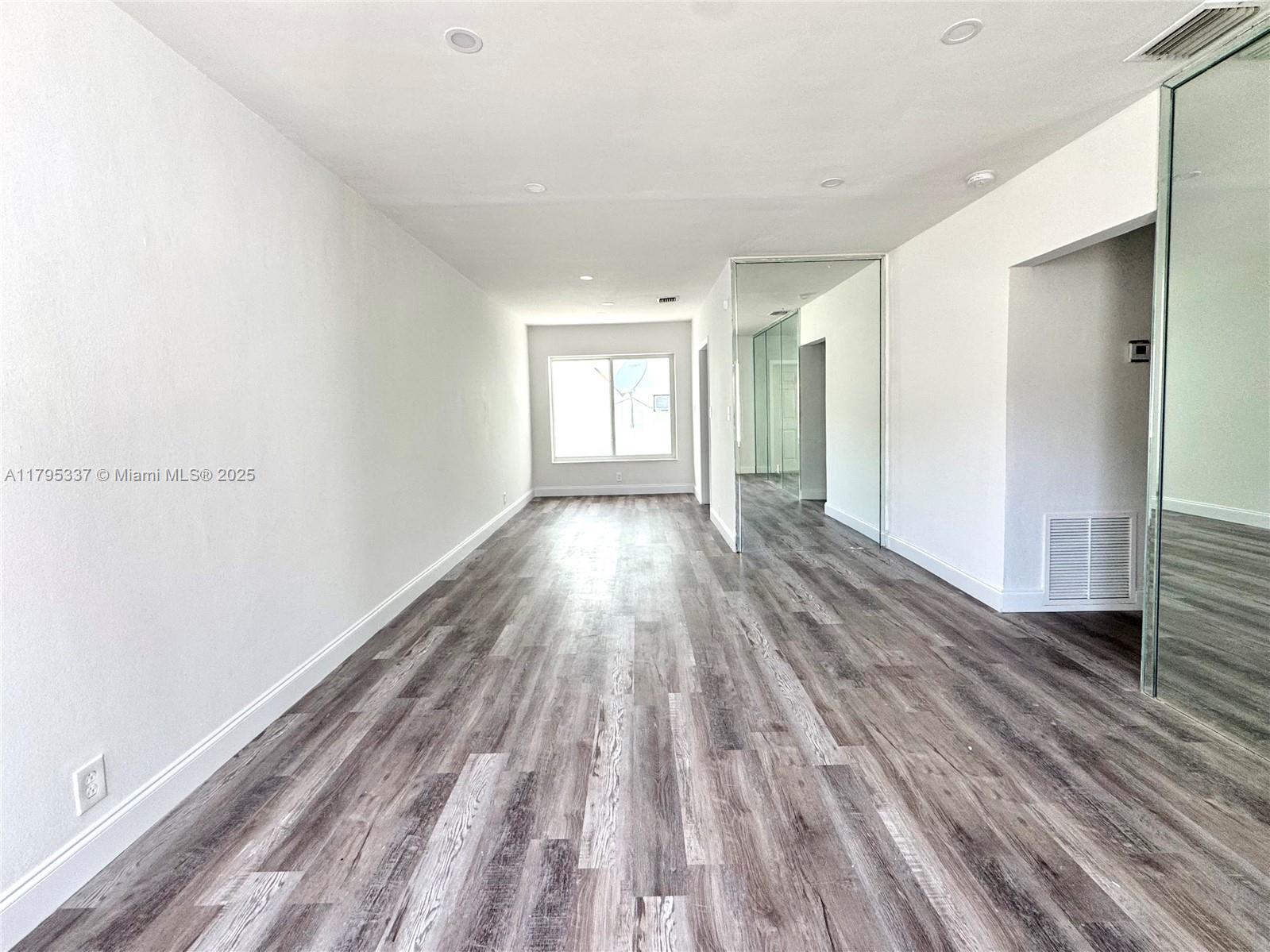 HAYNSWORTH BEACH SUB - Residential Lease
