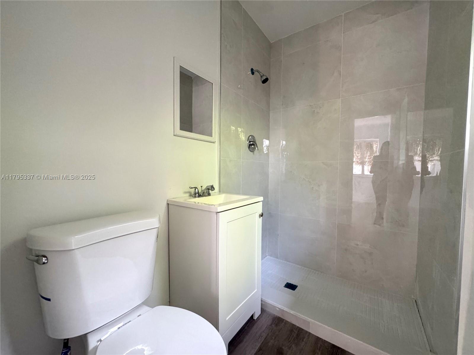 HAYNSWORTH BEACH SUB - Residential Lease