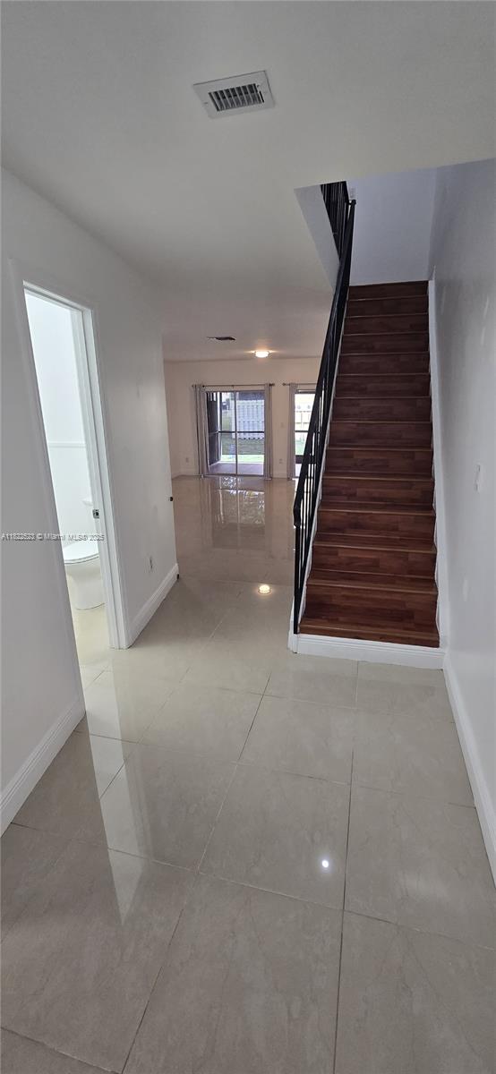 CENTRE COURT CONDO - Residential Lease