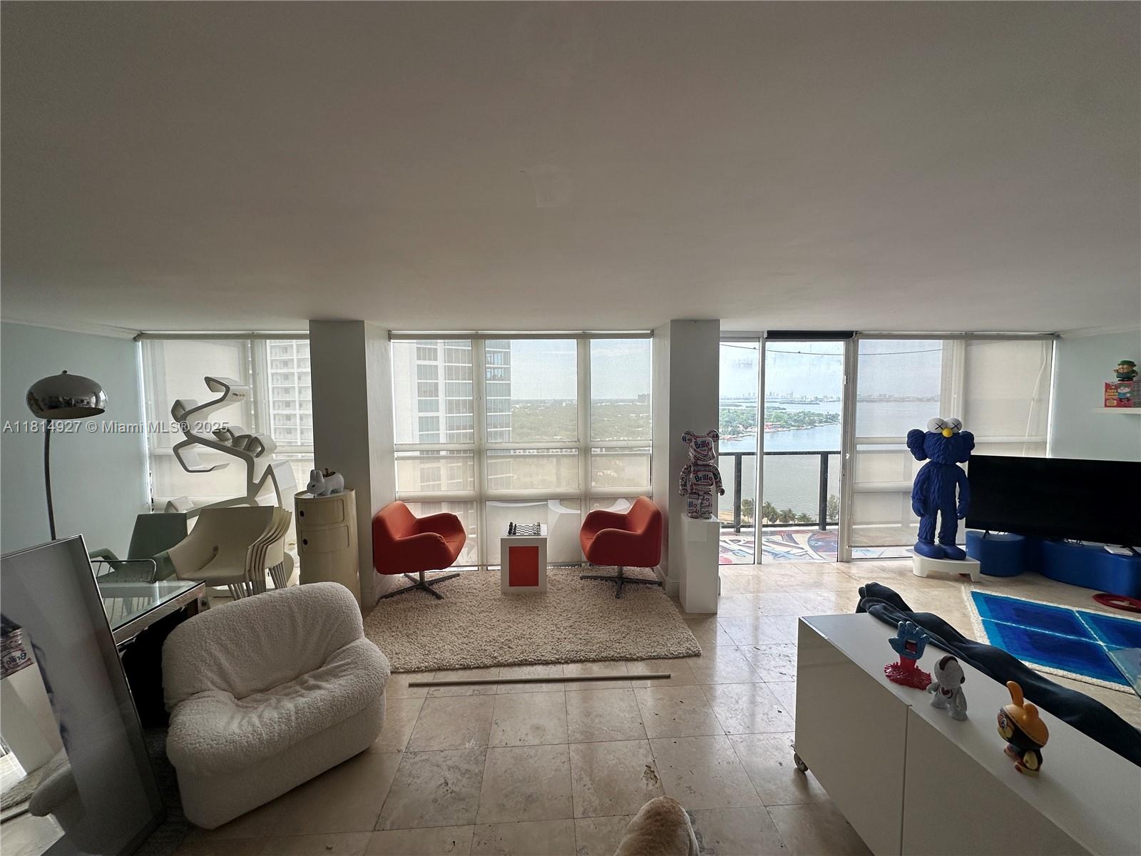 CHARTER CLUB CONDO - Residential