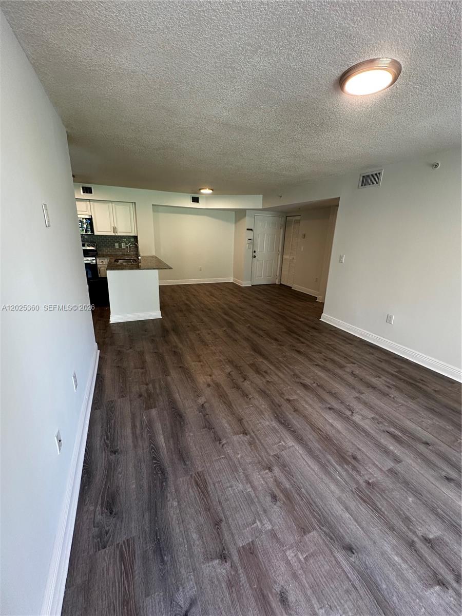 ST ANDREWS CONDO - Residential Lease