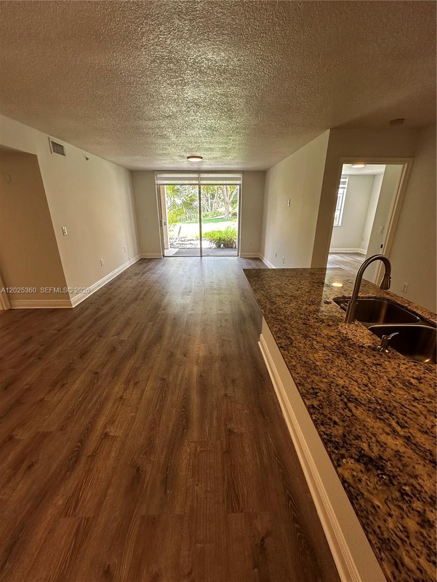 ST ANDREWS CONDO - Residential Lease