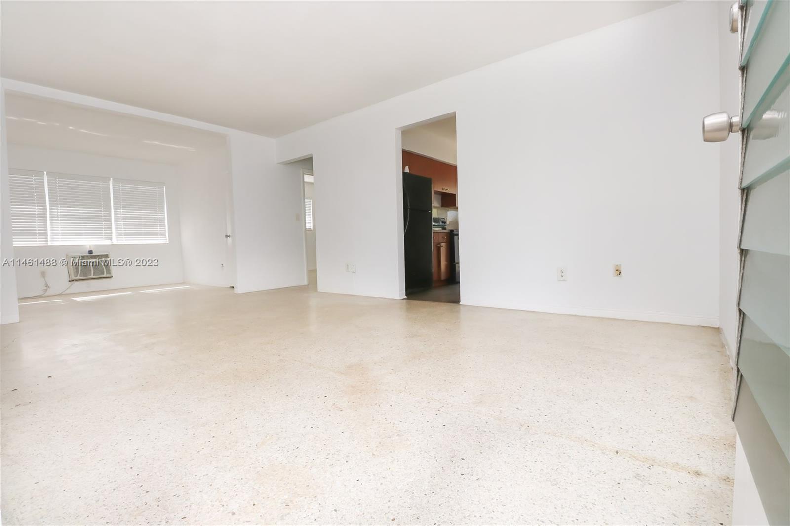 PINEWOOD PARK PL AMD 2ND - Residential Lease
