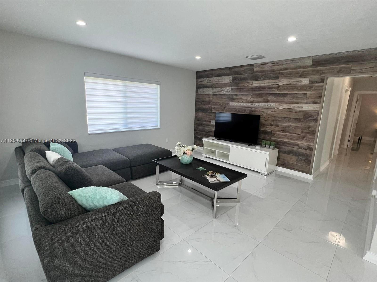 BEL AIRE SEC 8 - Residential Lease