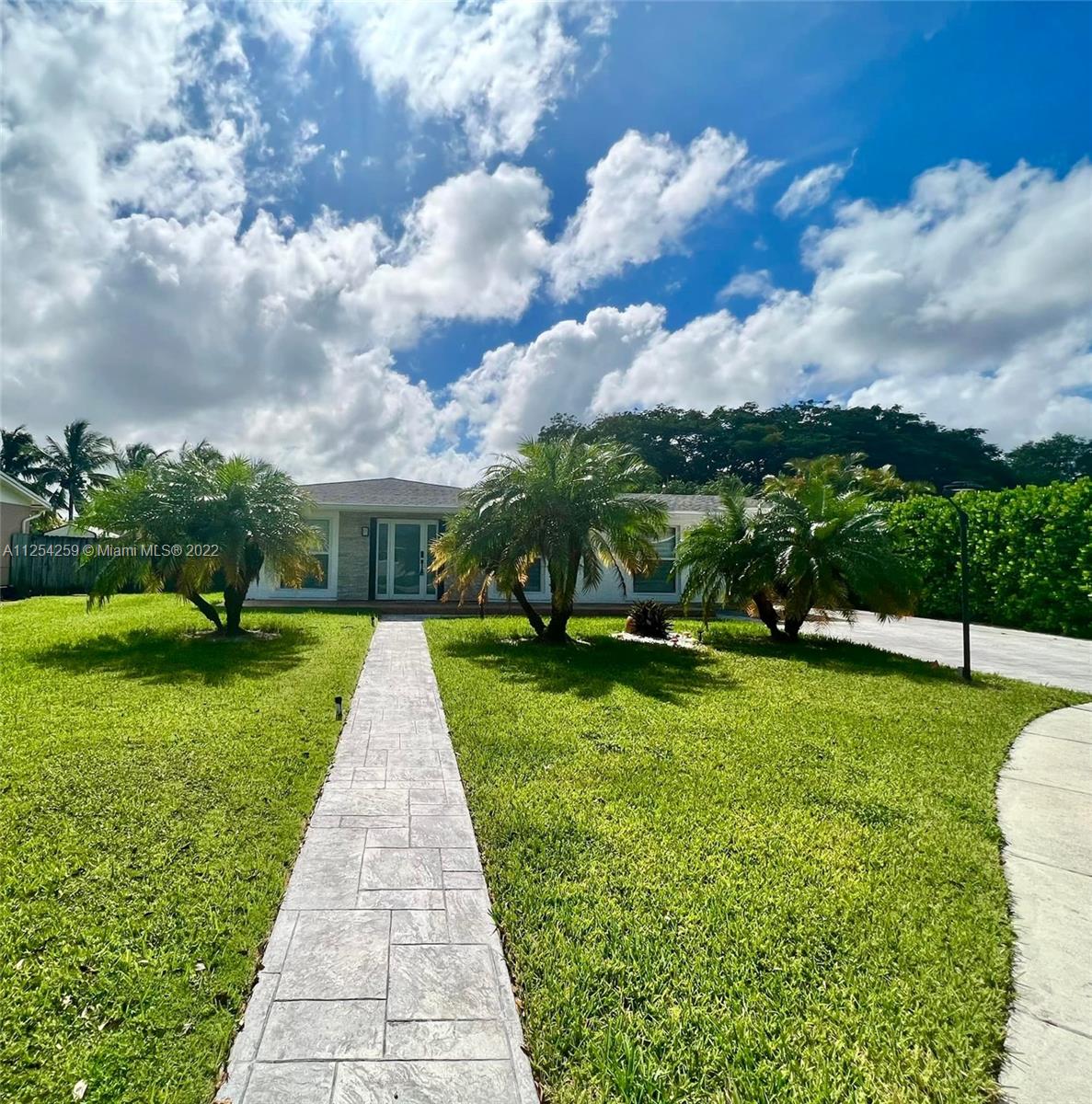BEL AIRE SEC 8 - Residential Lease