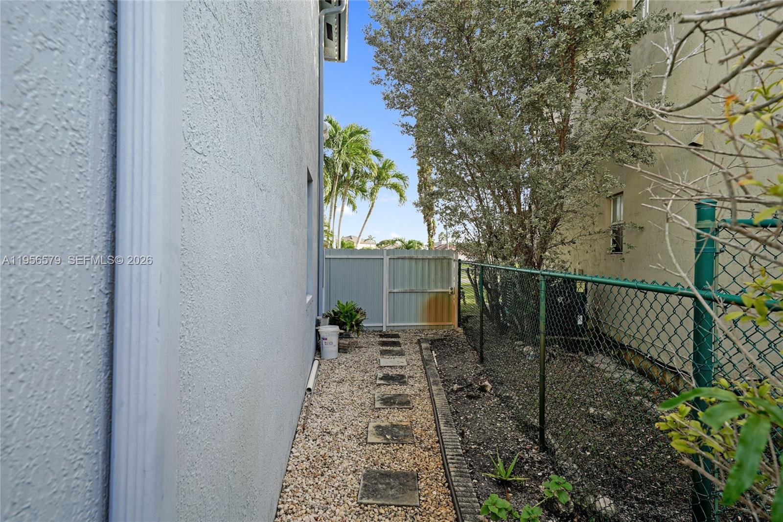 CENTURY ESTATES 1ST ADDN - Residential