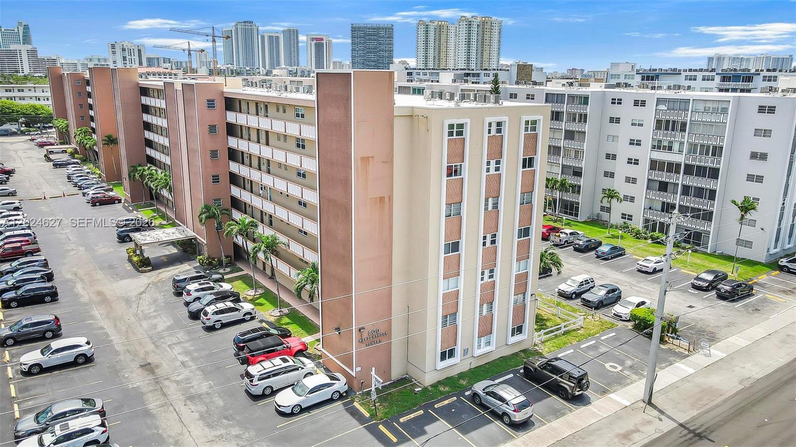 MEADOWBROOK CONDO APTS BL - Residential