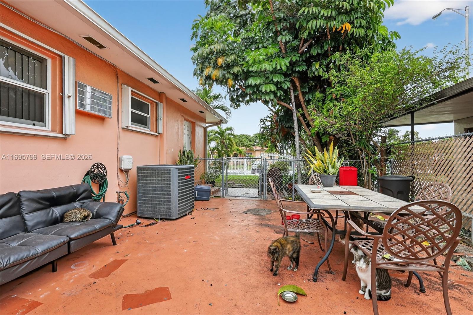 HIALEAH 13TH ADDN AMD PL - Residential