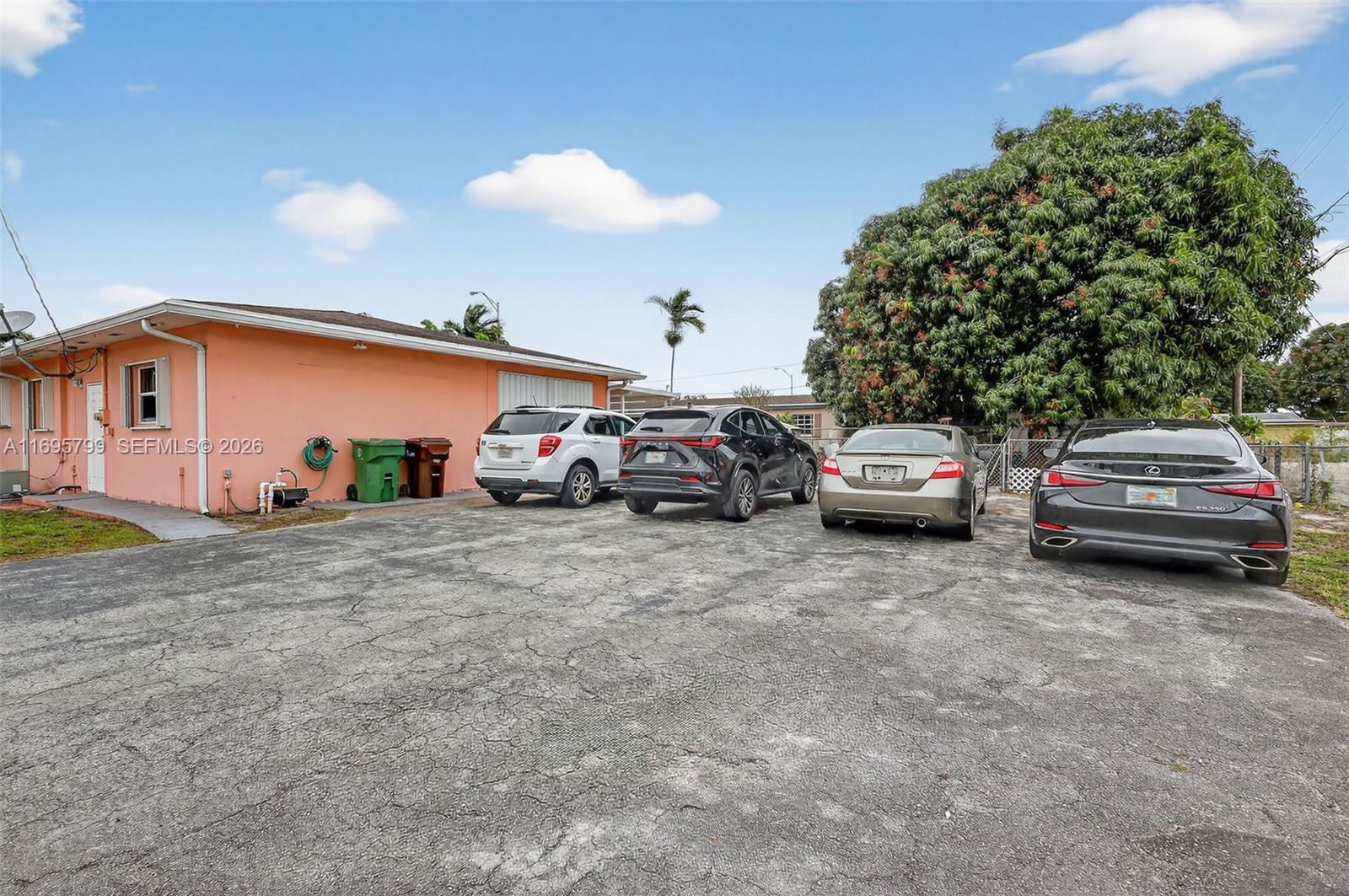 HIALEAH 13TH ADDN AMD PL - Residential