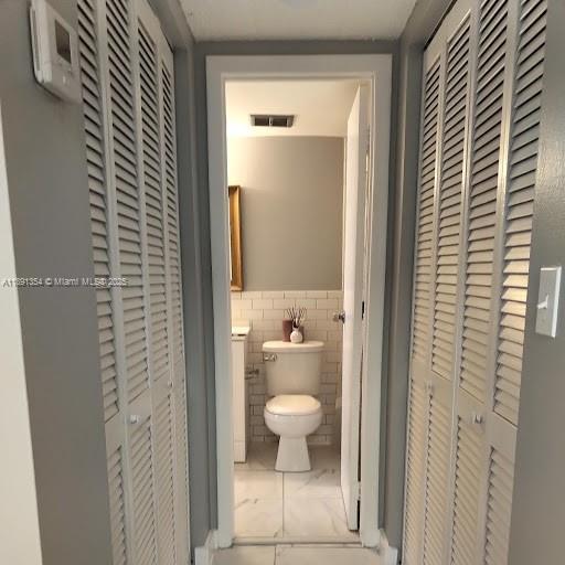 TALL TREES CONDO - Residential Lease