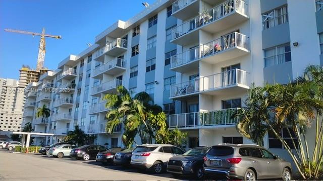TALL TREES CONDO - Residential Lease