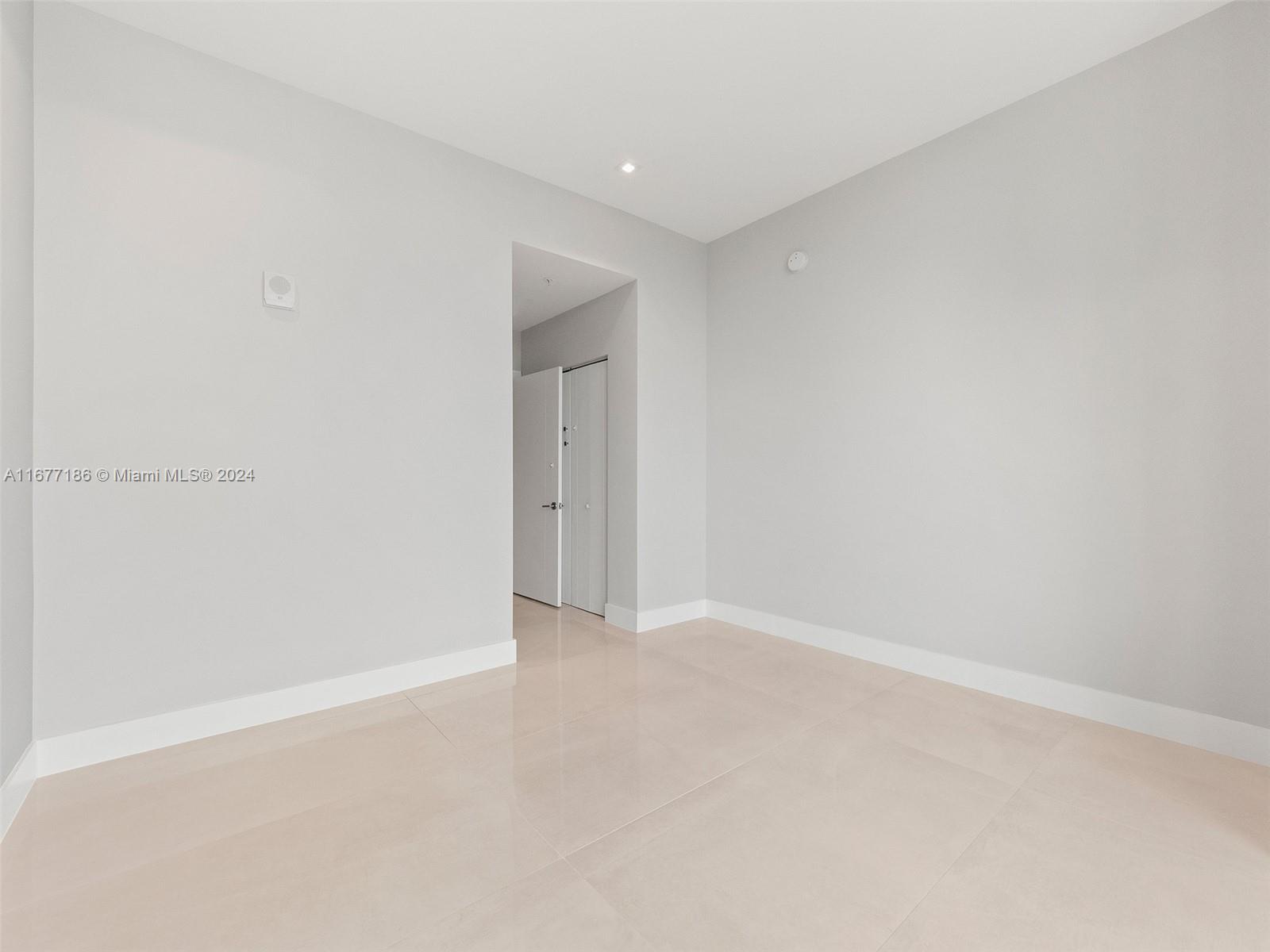 BRICKELL TEN CONDO - Residential