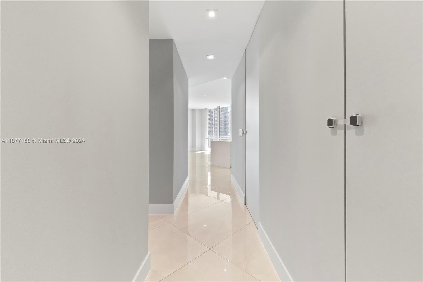 BRICKELL TEN CONDO - Residential